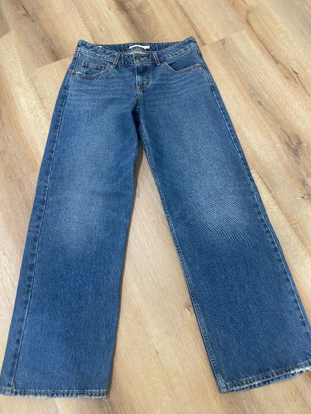 Levi's Low Loose Jeans-Rescued City-Blue